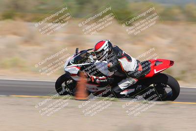 media/Oct-09-2022-SoCal Trackdays (Sun) [[95640aeeb6]]/Turn 15 Inside Distant Pans (1145am)/